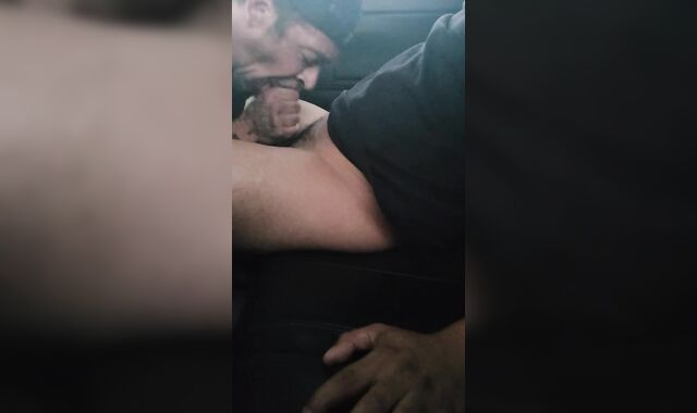 Lyft driver said he would give me a free-for-all-for-all ride if I let him slurp my meat