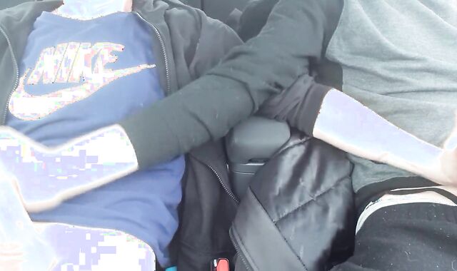 Rental arm-job nut sack