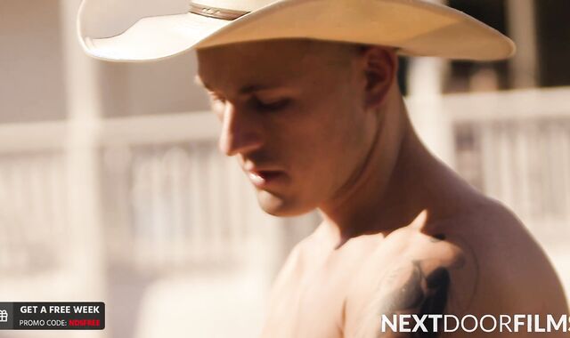 Teddy College City-Dude Pricks Down Bulky Heterosexual Country-Stud - Carter Woods, Ryder Owens -NextDoorFil