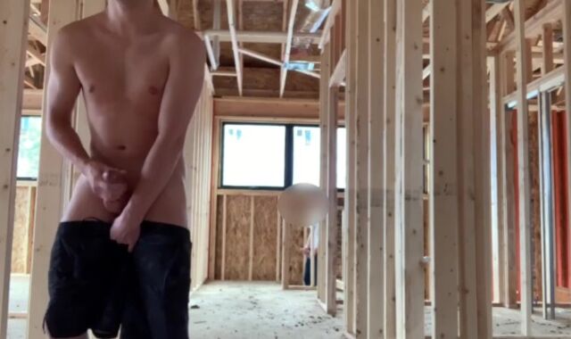 Caught Nutting on Construction Website