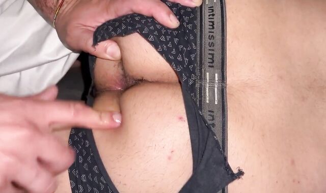 Inner Cum-Shot my cousin on his bed