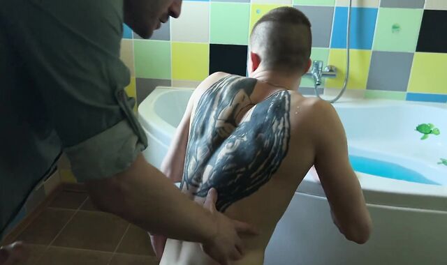 Stepdad smashes sonny in the bathtub and finishes off in mouth