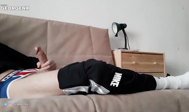 Guy in sportswear jerking off and teasing bootie