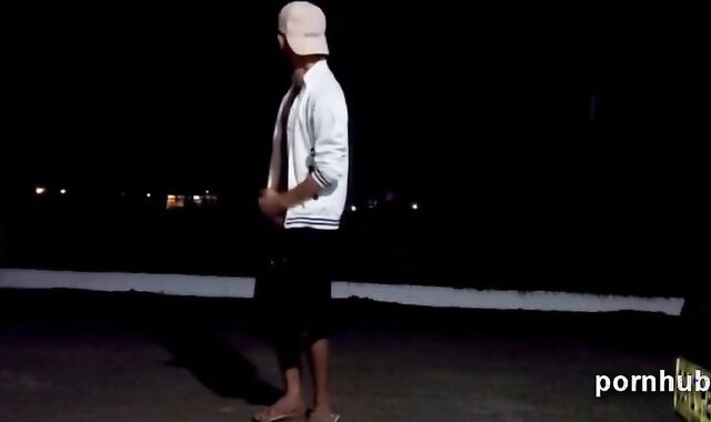 Outdoor Street Night Bare and Wank Off Have Fun