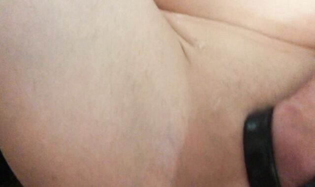 Hubby's thick, nude man sausage pokes me till I deep-facehole my meaty sugary-sweet fountain....who wants to help us neat up :P