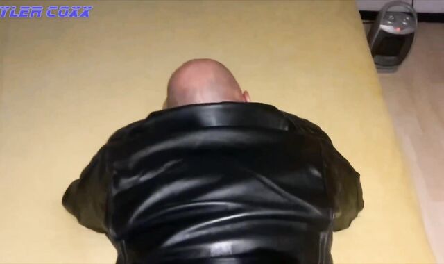 Ridick Se Fait Emmancher Comme Un Bâtard Par Tyler Coxx (MYM TEASER)