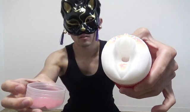 Virgin boys getting it on with the latest masturbators????