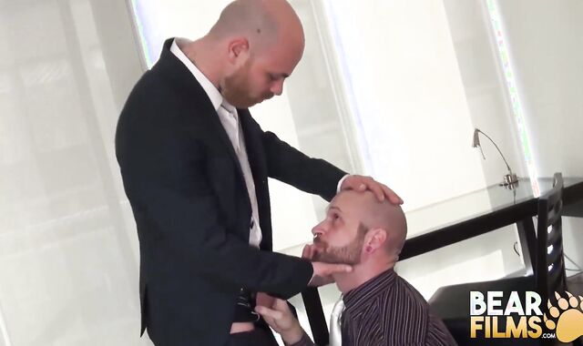 BEARFILMS Hairy Hairy Men Rogue Status And Reid Thrasher Breed