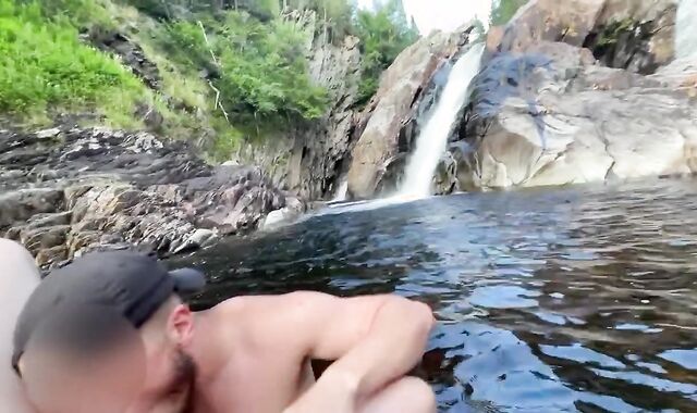 Getting facial cumshot jizz shot while cruising at public swimming fuck-hole