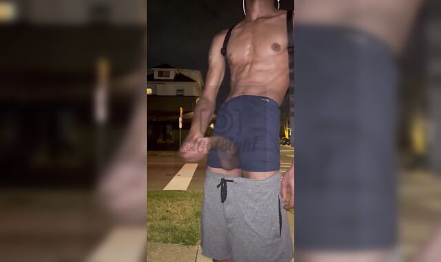 2AM Public B8! Walking Home From The Bar