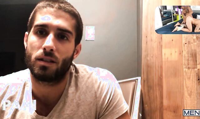 Papi - Valentin Petrov Starts His Day By Porking His BEAU While His Friend Witness Through Movie Call