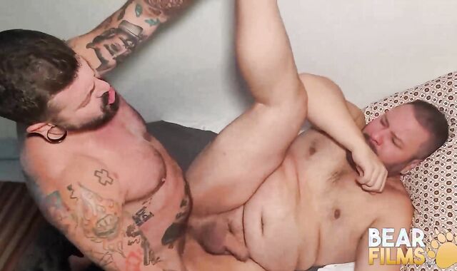 BEARFILMS Inked Frankye Barebacks Plump Otter Adam Jones