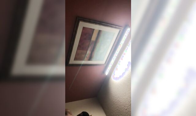 Bottom takes Tops Sans A Condom Spear in Flint hotel apartment