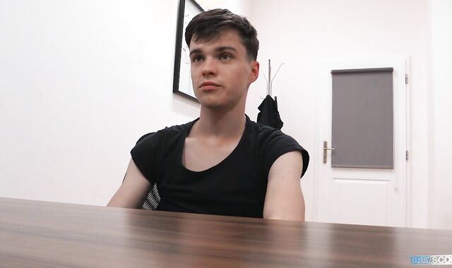 BigStr - A Supah-Molten Bartender Wants More Money In But Less Job & Finds The Flawless Job For Him