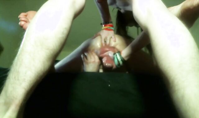 VIOLENT BISEXUAL TOP FILLS INSANE BOTTOM WITH YAM-SIZED JIZM FLOW