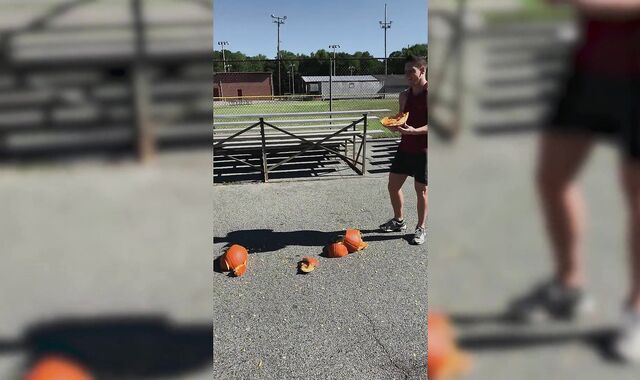 Johnny Rapid Gargle-Job'ed By Dalton Riley After Working Out