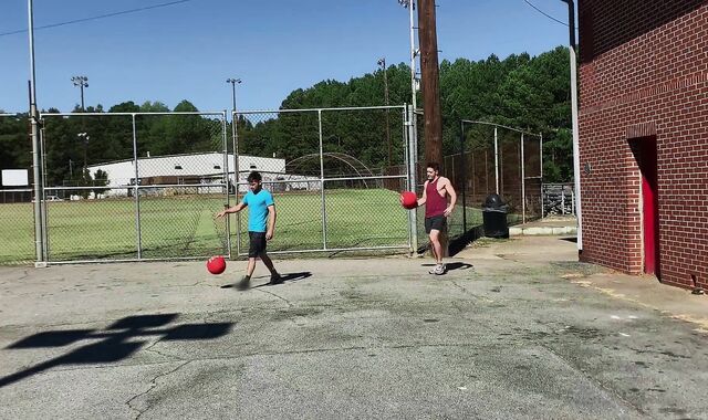 Johnny Rapid Gargle-Job'ed By Dalton Riley After Working Out