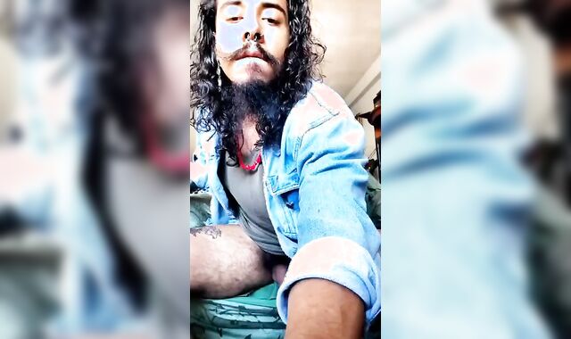 Rapid Shoot Cum Display Marvelous Venezuelan stud.