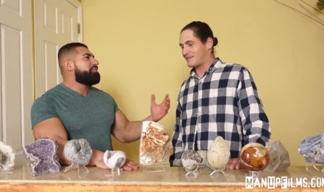 Damien Stone & Tony Orlando Rip Up For Magical Crystals