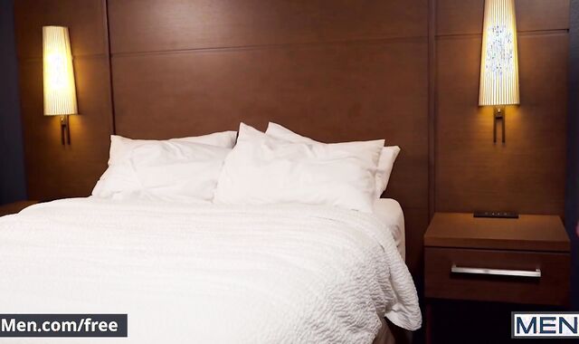 Studs - Bottom Damien Kyle Gives A Deep-Throat Off Job To Top Calhoun Sawyer Before Getting His Bum Penetrated