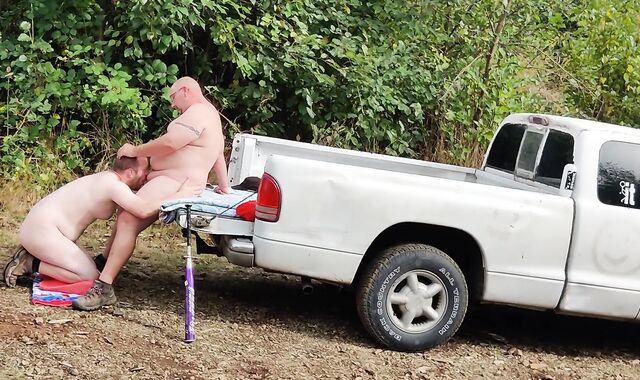 "Over The Mountain!" Public Hump Is Incredible. Check us out on OnlyFans