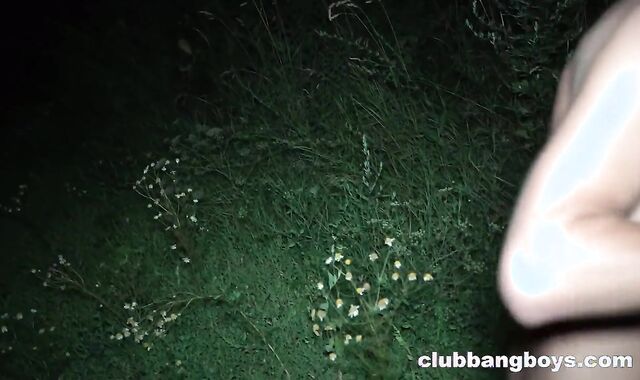 Risky love glove-free-for-all-for-all biz