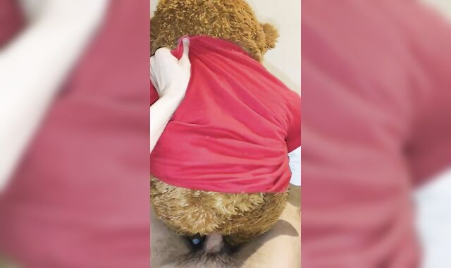 Very naughty man drills his unshaved stud otter up his unshaved caboose while groaning