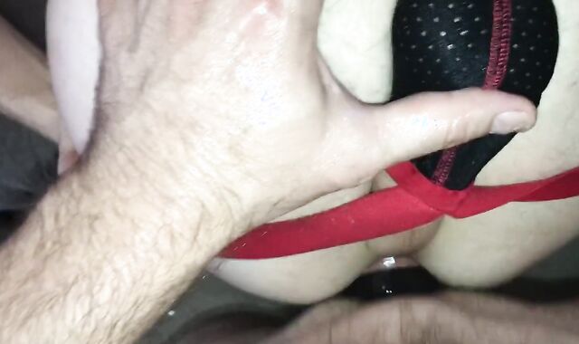 no rubber shagging lad hubby's beefstick-squashing ass-fuckhole til he blows his flow!