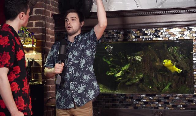 Supah-Uber-Cute Johnny Swift Interviews And Barebacks Young Highly Very First-Timer