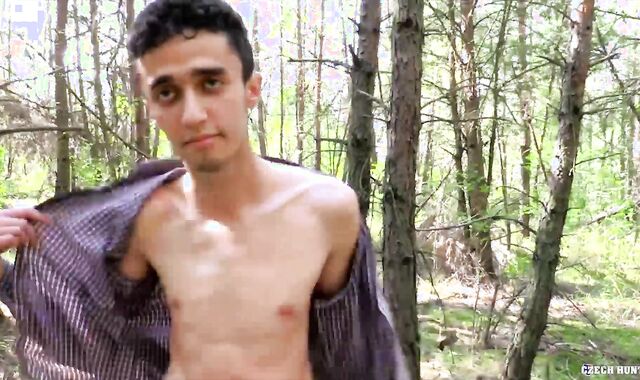 Czech Hunter 561 - Youngster Picks Mushrooms In The Forest & He Comes Via A Stud Who Offers Currency For S