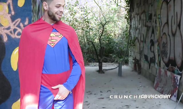 the french James KAMUI fucked love glove-free-for-all-for-all by the real Supah hero SUPERMAN for CRUNCHBOY