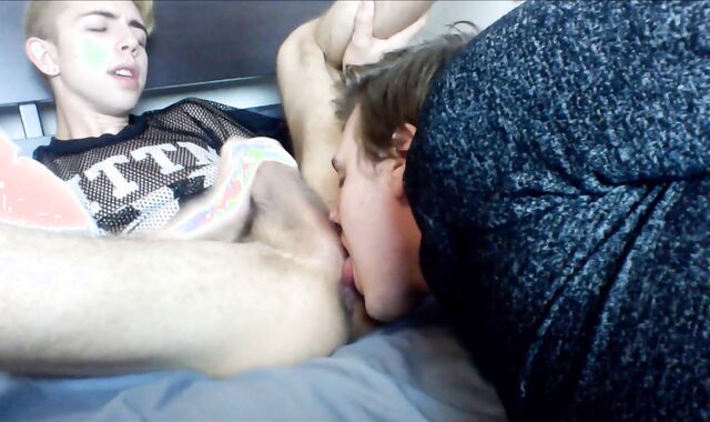 Molten Without A Love Glove Twunk Fuck