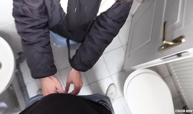 GUYS - Malik Delgaty Heads To Soiree With His Encounter But He Preps To Come Home With King Heart