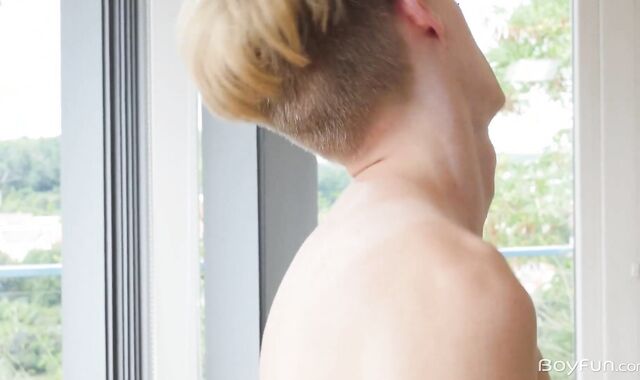 BoyFun: Euro light-haired Jamie Kelvin romped by uncircumcised rod boy