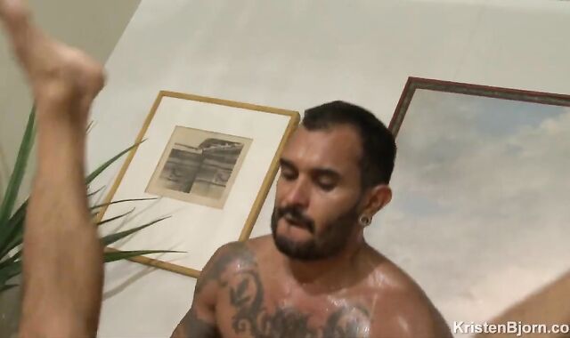 arse Gobbled & Tongue torn up