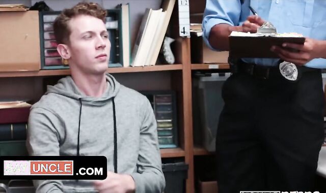 Thief Gets Torn Up By Screw-Stick