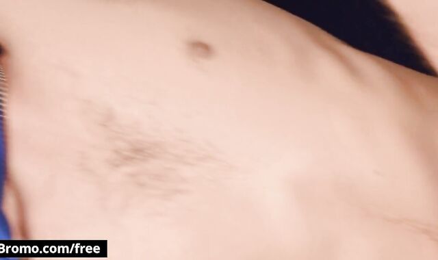 BROMO - Bo Sinn Puts Twinky Ryan Jacobs Up Against The Wall And Feeds Him With His enormous Sausage