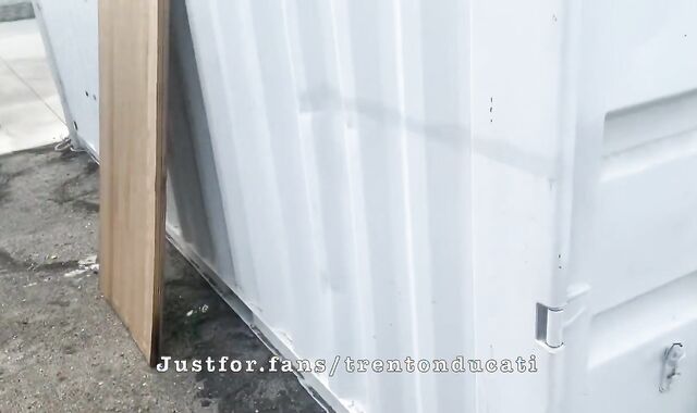 Trenton Pulverizes Traveler - Justfor.fans/trentonducati