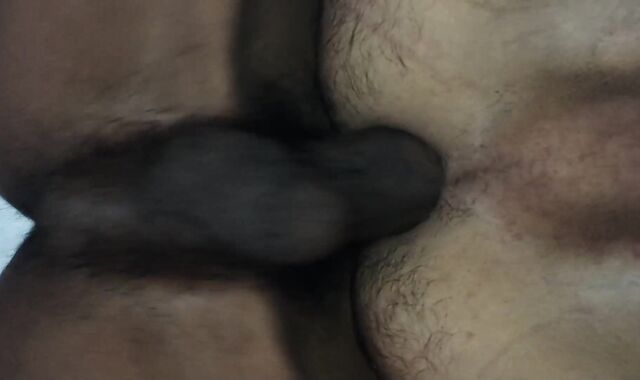 Deslechando a vergón con el bum me llena de leche