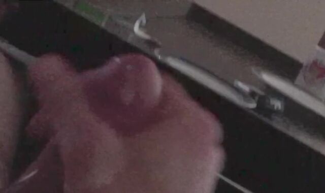 Xxl Ejaculation & Grunt