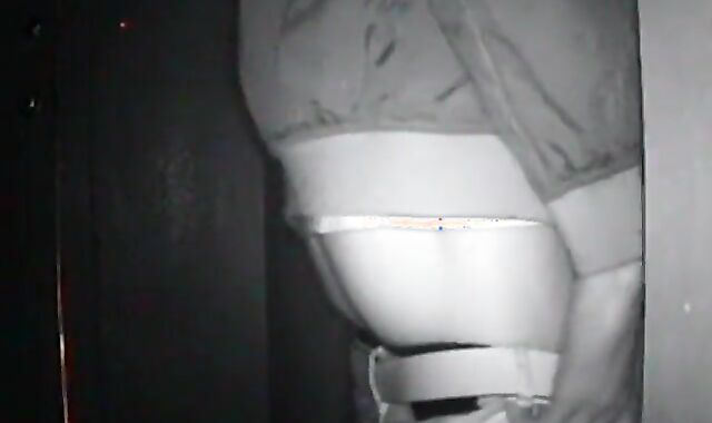 GHSFBAY: 22 yo Bisexous-Nosey Breeder