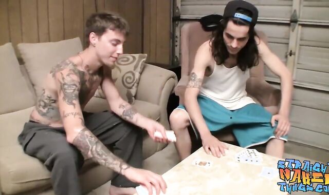 Heterosexual thugs Blinx and Devin Reynolds wank off and spunk