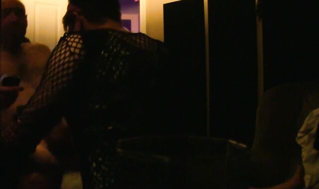 Deenyx sucking more cock99