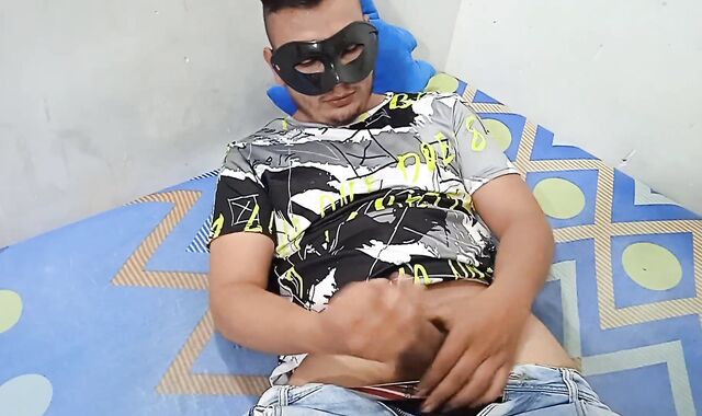 I fap while being filmed for fun