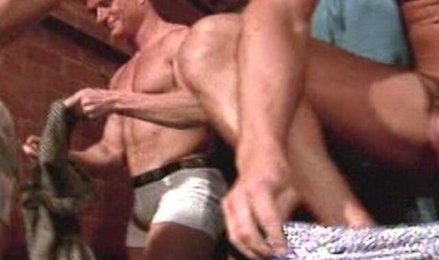 MUSCLE MODELS UNCLOTHED- Naked Style Display