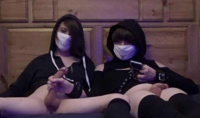 2 hefty stiffy goth fellows jack each other & cum