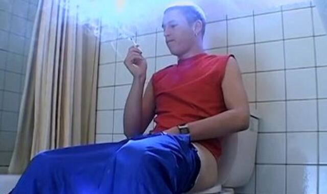 Uber-Sexy jock smokes cigars while jerking and jizzing