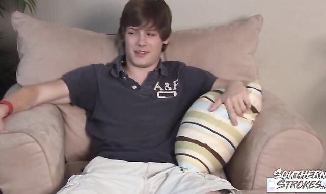 SOUTHERNSTROKES Nicely-Shaped Twunk Rusty Milks Cock Solo