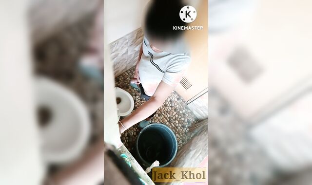 kaya pala matagal siya sa CR. huling nag jajakol si officemate