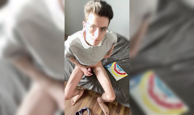 Schoolboy plays with his ginormous dinky (ONLYFANS)